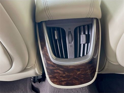 Used 2014 Buick LaCrosse Leather image 25