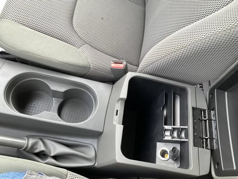 Used 2019 Nissan Frontier SV RWD image 20