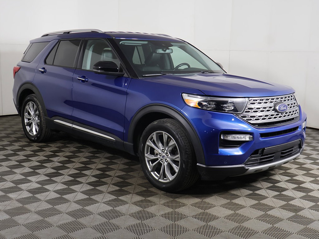 Used 2022 Ford Explorer Limited w/ Equipment Group 301A RWD image 2