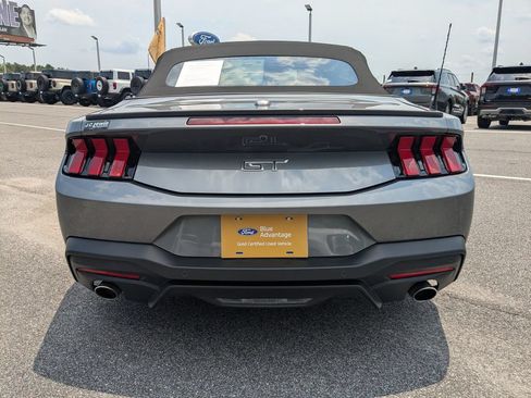Certified 2025 Ford Mustang GT Premium RWD image 5