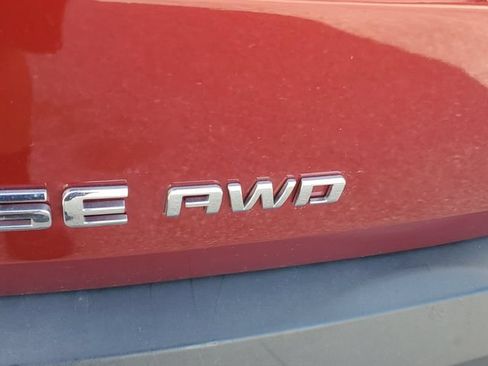 Certified 2019 Chevrolet Traverse LT w/ LT Premium Package AWD/4WD image 12