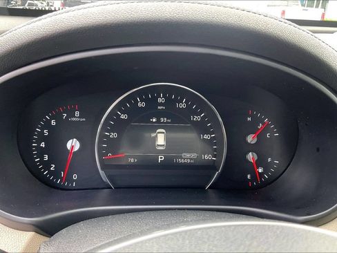 Used 2019 Kia Sorento EX FWD image 13