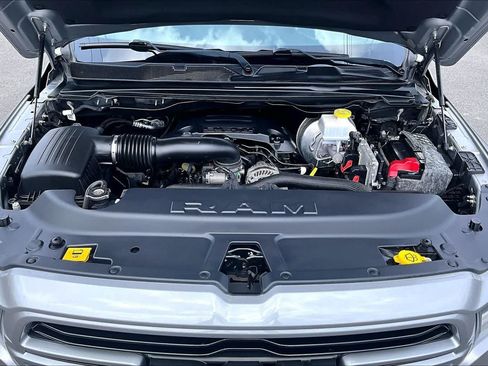 Used 2019 RAM 1500 Sport w/ Advanced Safety Group AWD/4WD image 9