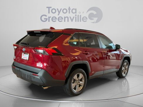 Used 2023 Toyota RAV4 LE AWD/4WD image 6