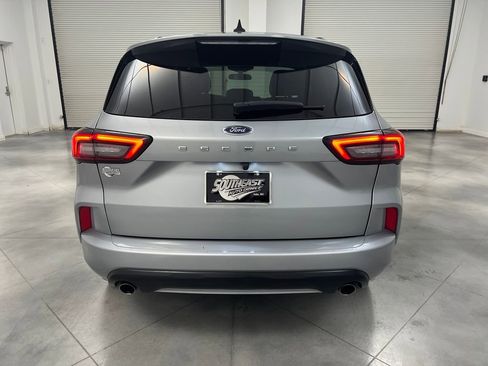Used 2024 Ford Escape ST-Line image 6