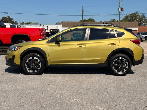 Used 2023 Subaru Crosstrek 2.0i Premium AWD/4WD image 6
