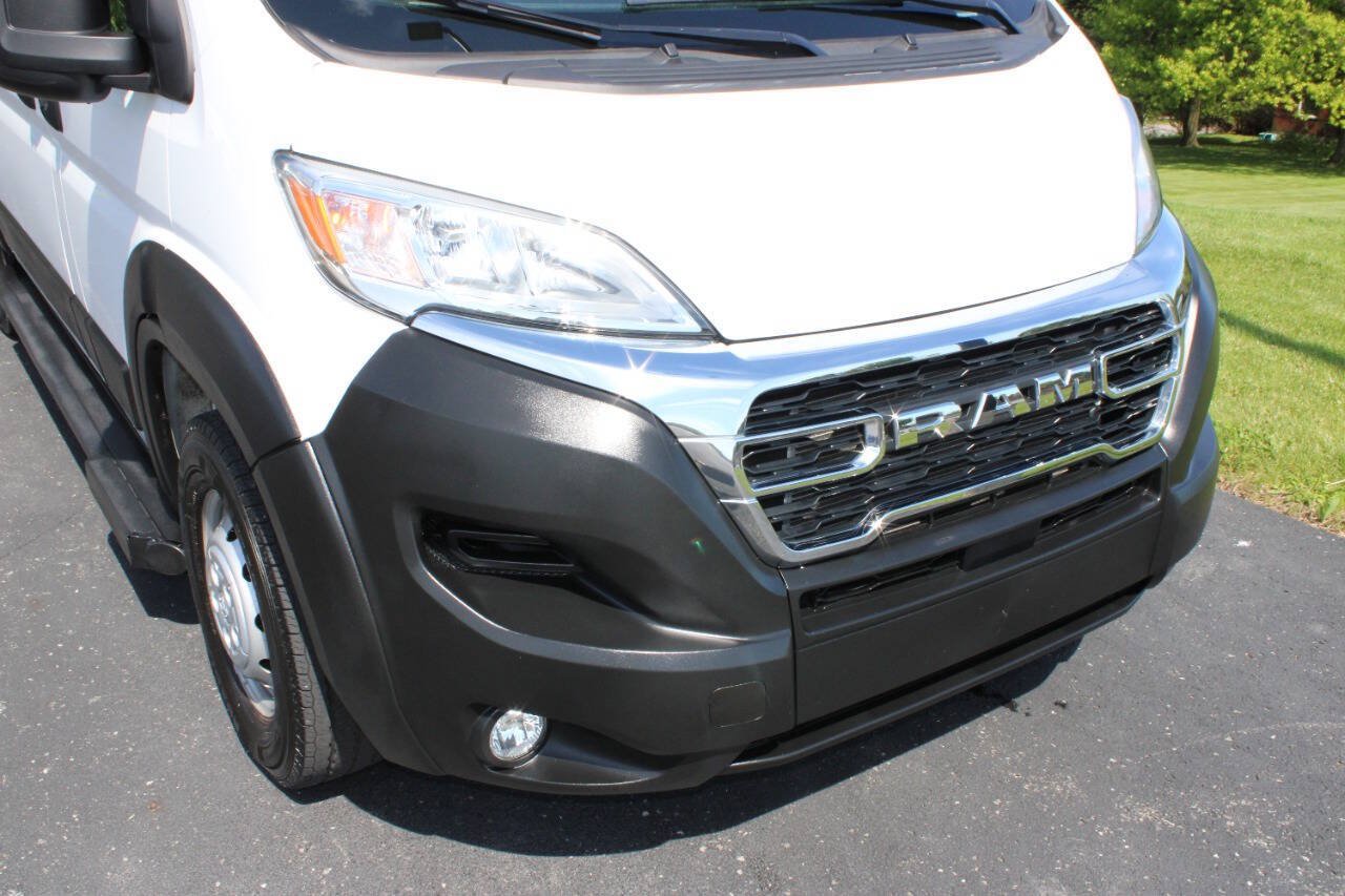 Used 2025 RAM ProMaster 2500 FWD image 5