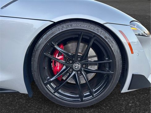 Used 2021 Toyota Supra Premium image 13