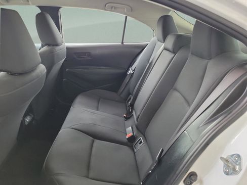 Used 2024 Toyota Corolla LE image 9