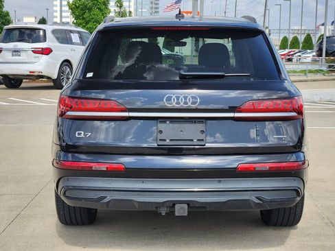 Used 2021 Audi Q7 3.0T Premium Plus w/ Premium Plus Package AWD/4WD image 6