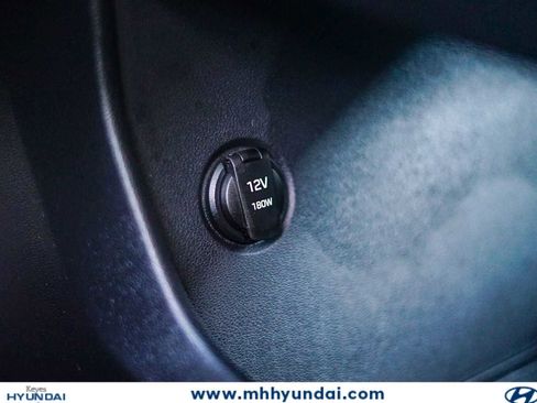 Used 2025 Hyundai Santa Fe SEL FWD image 24