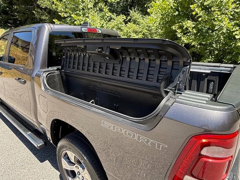 Used 2023 RAM 1500 Laramie AWD/4WD image 11