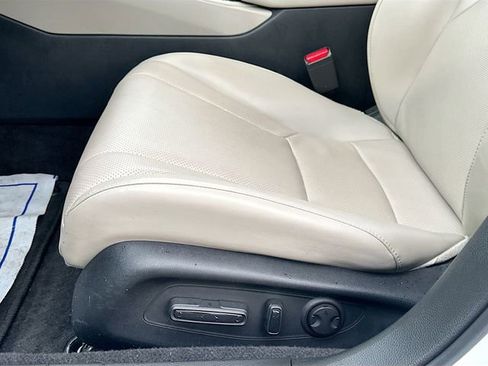 Used 2023 Honda Accord EX-L image 19