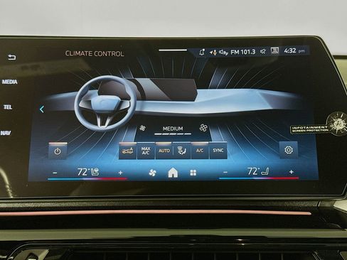 New 2026 BMW X1 xDrive28i w/ Convenience Package image 16