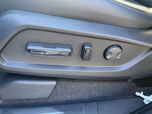 New 2025 Honda Pilot Touring image 26