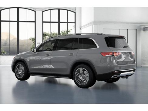 New 2026 Mercedes-Benz GLS 450 4MATIC image 30