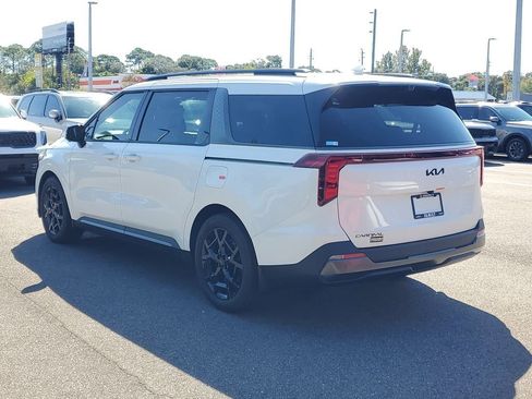 New 2026 Kia Carnival SX Prestige image 4