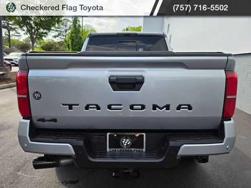 Used 2024 Toyota Tacoma TRD Sport w/ TRD Sport Upgrade Package AWD/4WD image 6