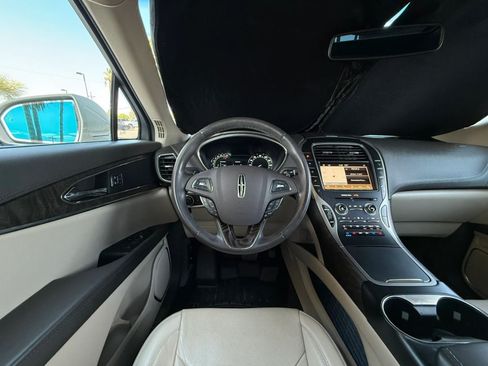 Used 2017 Lincoln MKX Reserve FWD image 49