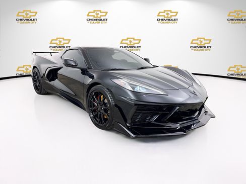 Used 2024 Chevrolet Corvette Stingray Premium Conv w/ Z51 Performance Package RWD image 1