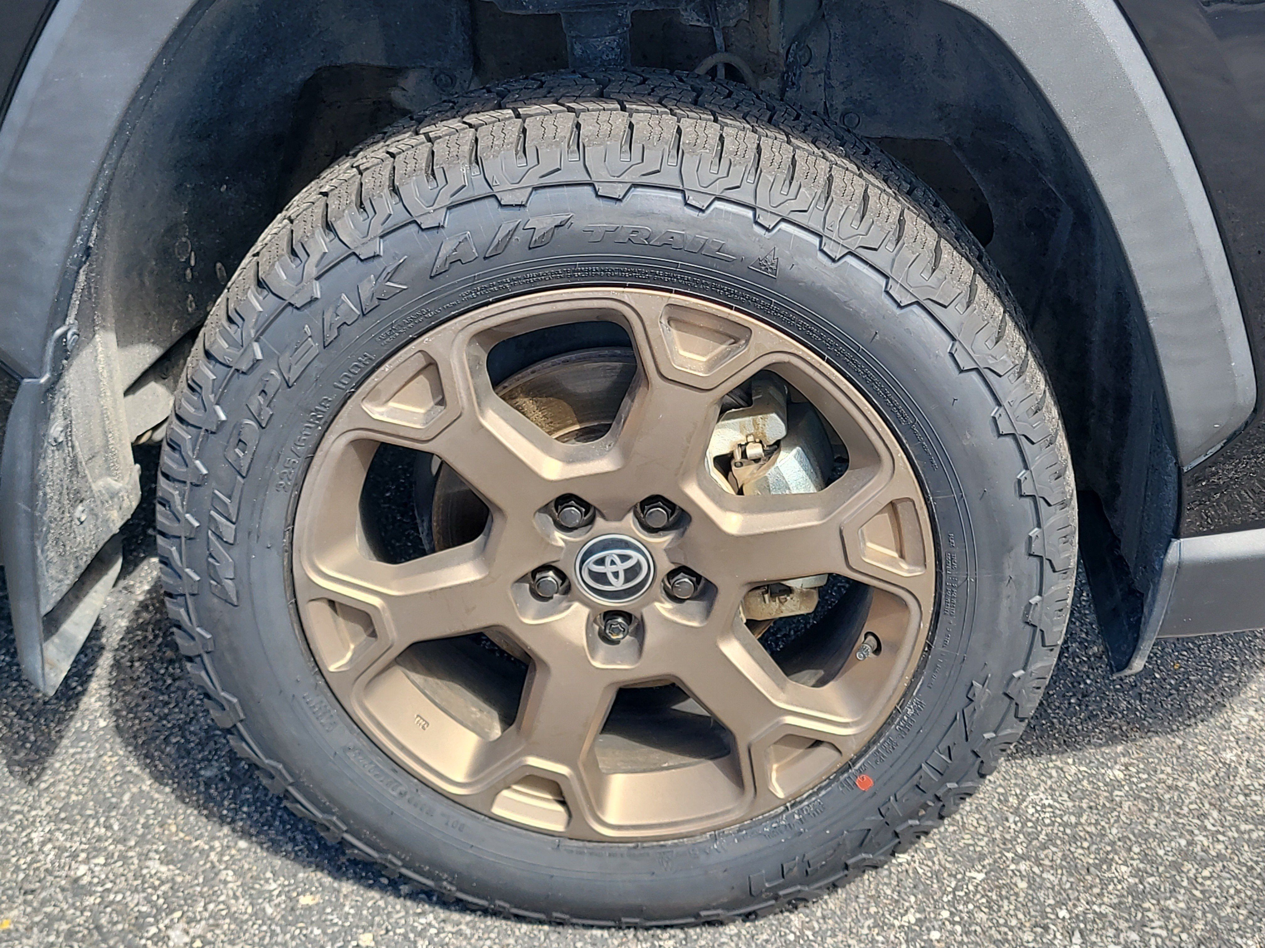 Certified 2025 Toyota RAV4 Woodland Edition AWD/4WD image 9