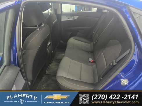 Used 2024 Kia Forte LXS w/ LXS Technology Package FWD image 10