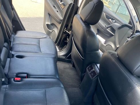 Used 2018 Nissan Rogue SL image 15