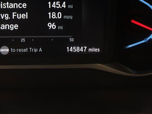 Used 2019 Honda Pilot Touring image 35