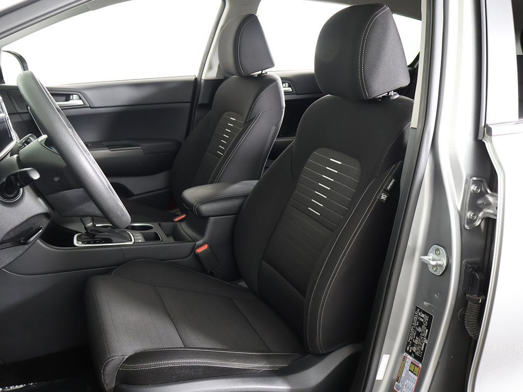 Used 2020 Kia Sportage LX w/ LX Popular Package AWD/4WD image 29