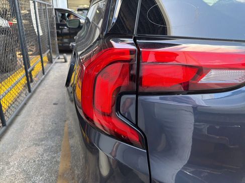 Used 2019 GMC Terrain SLT w/ Preferred Package AWD/4WD image 20