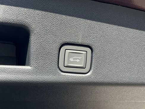 New 2026 GMC Acadia Elevation FWD image 7