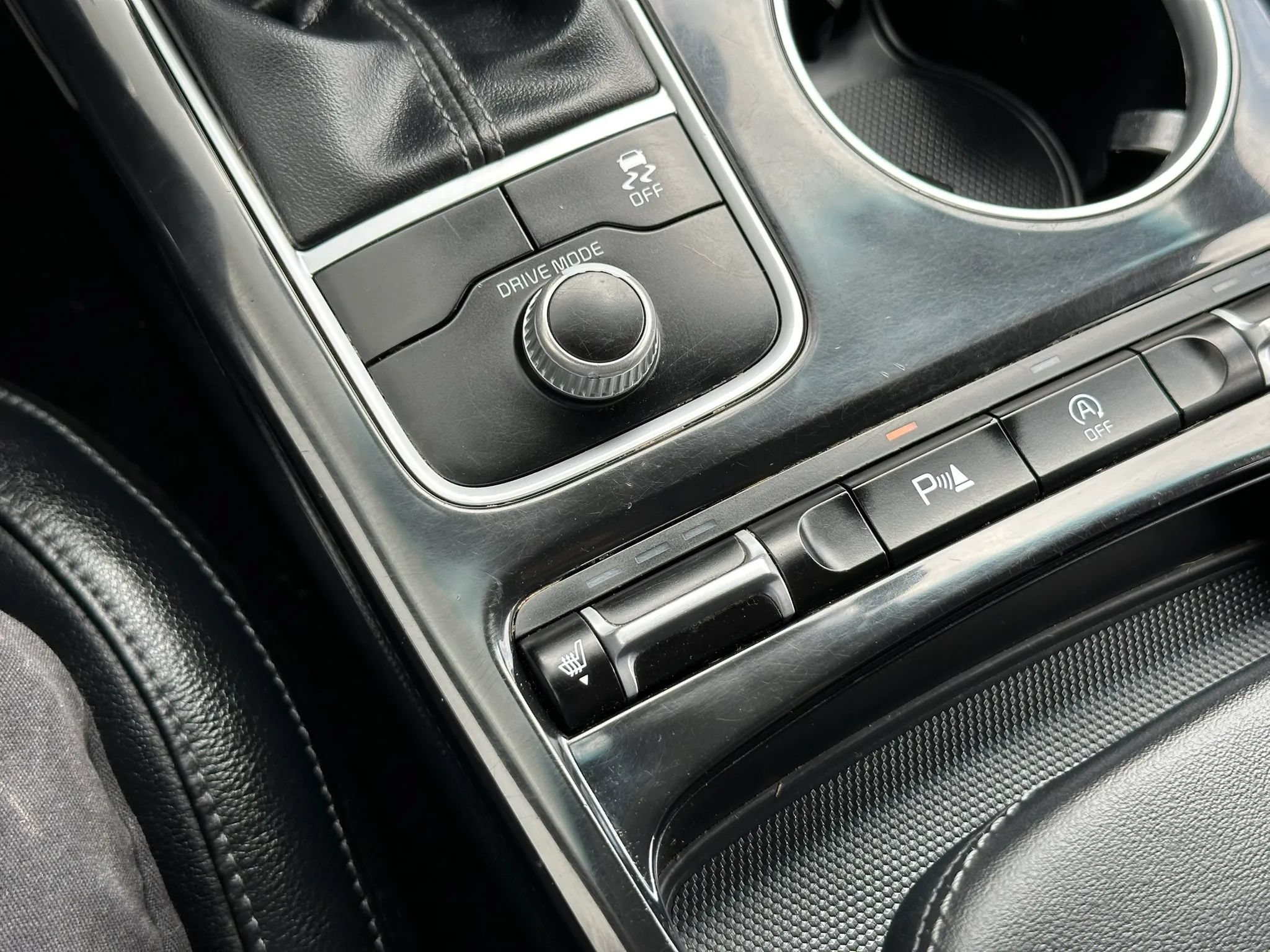 Used 2018 Kia Stinger RWD image 40