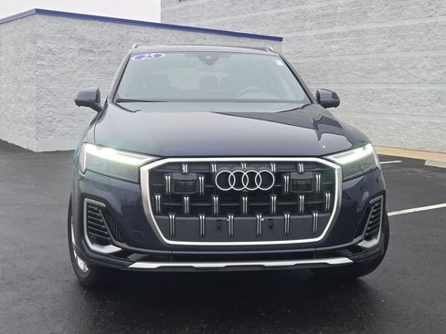 Used 2025 Audi Q7 3.0T Premium Plus AWD/4WD image 4
