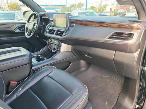 Certified 2023 Chevrolet Tahoe Premier w/ Premium Package image 22