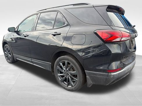 Used 2023 Chevrolet Equinox RS w/ RS Leather Package AWD/4WD image 3