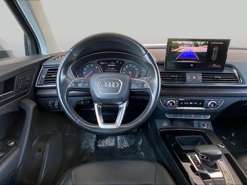 Used 2023 Audi Q5 2.0T Premium w/ Convenience Package AWD/4WD image 6