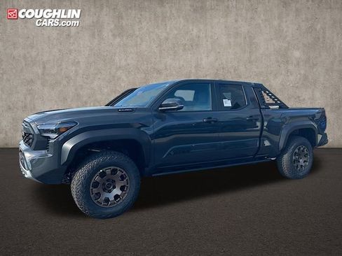 New 2025 Toyota Tacoma Trailhunter image 11