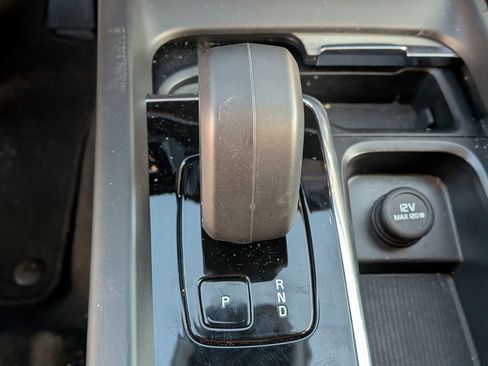 Used 2025 Volvo XC60 B5 Plus image 30