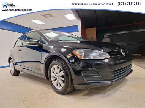 Used 2015 Volkswagen Golf S image 3