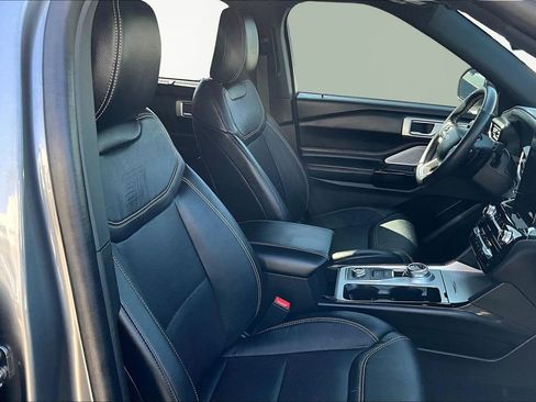 Used 2023 Ford Explorer ST w/ Equipment Group 401A image 6