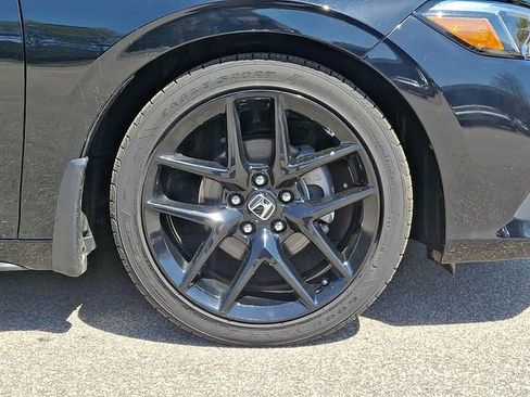 Used 2024 Honda Civic Sport image 10