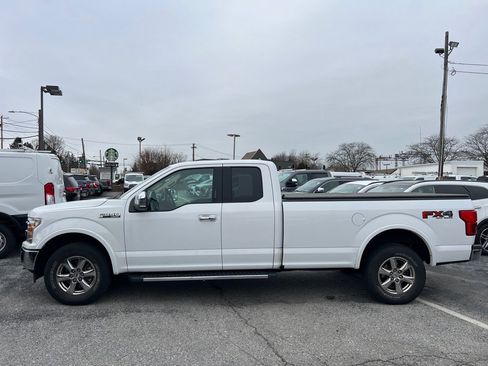 Used 2018 Ford F150 Lariat image 2