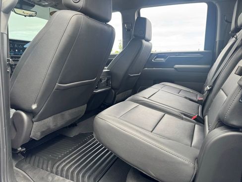 Used 2024 Chevrolet Silverado 2500 LTZ w/ LTZ Plus Package AWD/4WD image 39