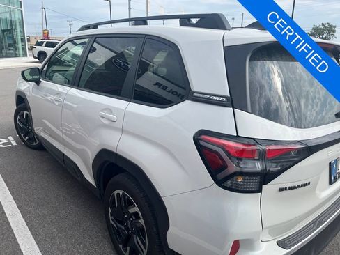 Used 2025 Subaru Forester Limited w/ Popular Package #2 AWD/4WD image 4