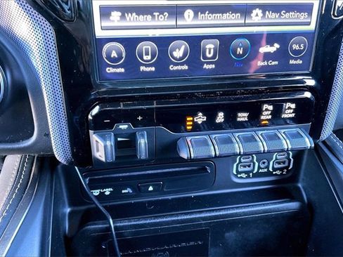 Used 2019 RAM 1500 Limited image 17