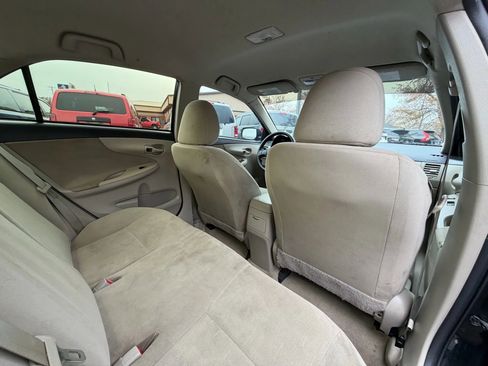 Used 2013 Toyota Corolla L image 24