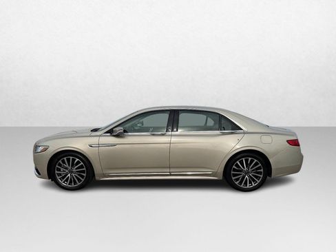 Used 2017 Lincoln Continental Select w/ Climate Package image 8