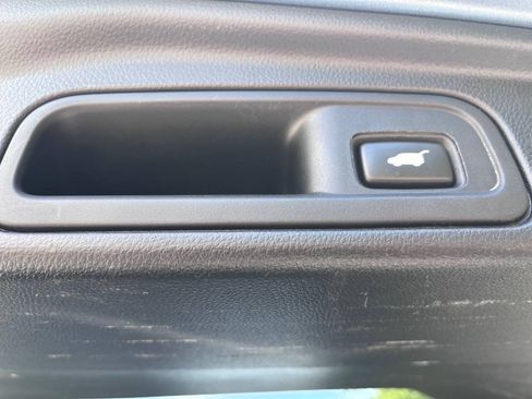Used 2020 Honda Pilot Touring image 29
