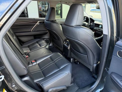 Used 2018 Lexus RX 350L Luxury w/ Accessory Package image 29