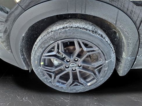 New 2026 Nissan Kicks SR w/ SR Premium Package image 10